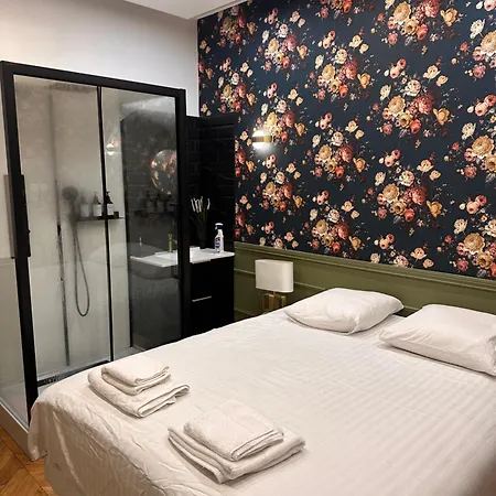 Joli Avec Cheminee Apartmán